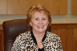 Linda Osborne, Chairperson
